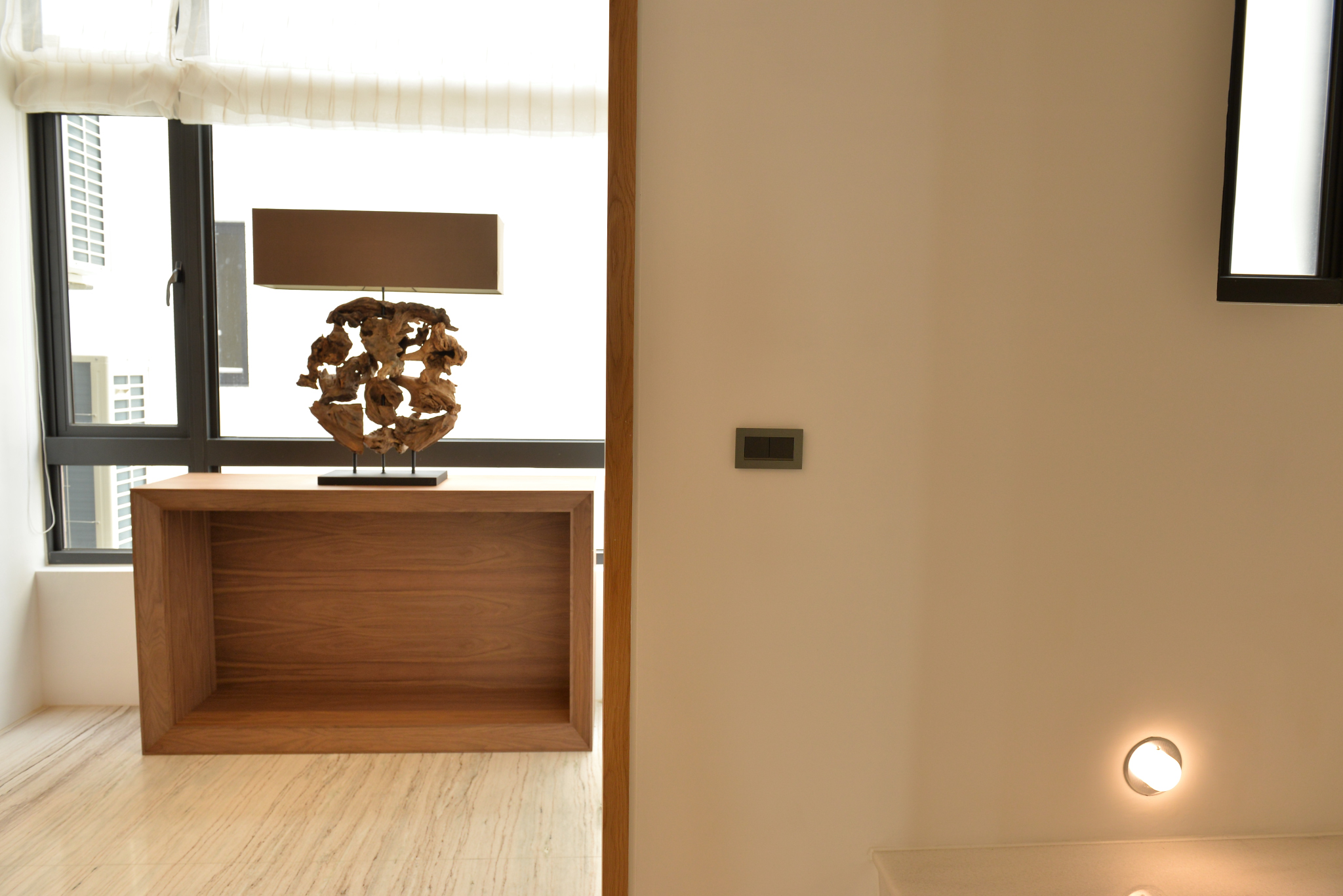 巨武建設 × 三晰電工｜光影靜流中的生活詩意