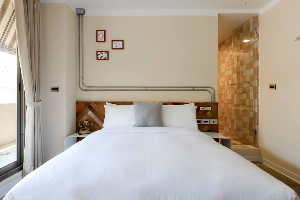 台中莿桐花文創微旅 × 三晰電工｜老宅新光景，銀色勾勒時代之美