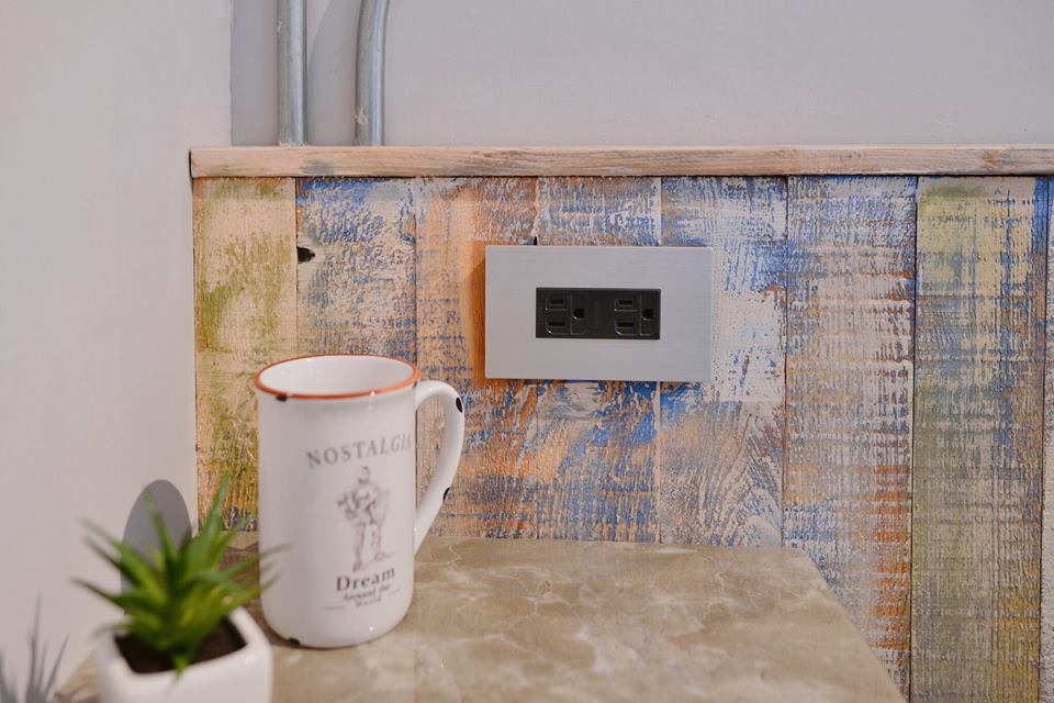 台中莿桐花文創微旅 × 三晰電工｜老宅新光景，銀色勾勒時代之美