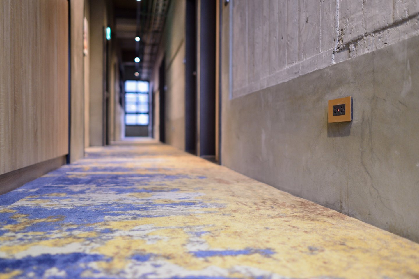 MINI HOTELS 逢甲館 × 三晰電工｜復古英倫裡的新巧思