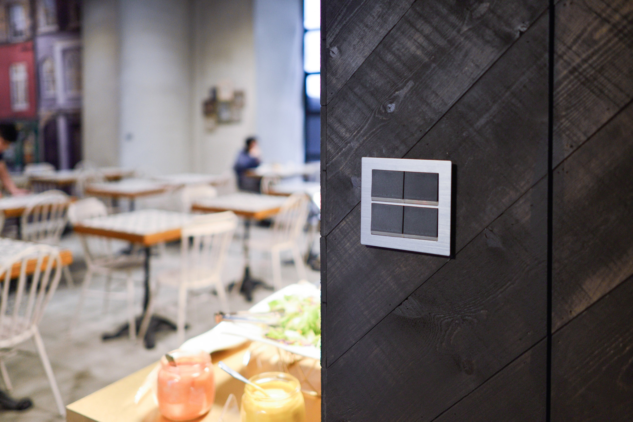 MINI HOTELS 逢甲館 × 三晰電工｜復古英倫裡的新巧思