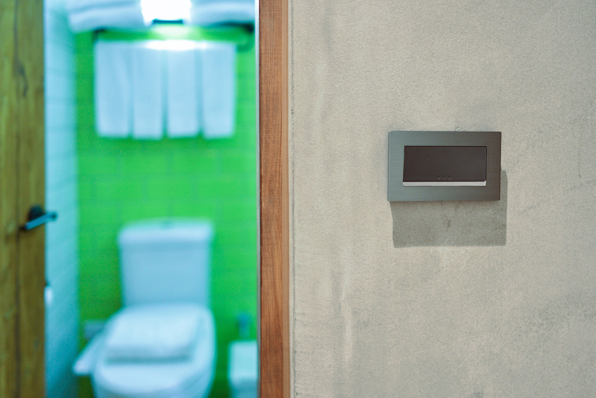 MINI HOTELS 逢甲館 × 三晰電工｜復古英倫裡的新巧思