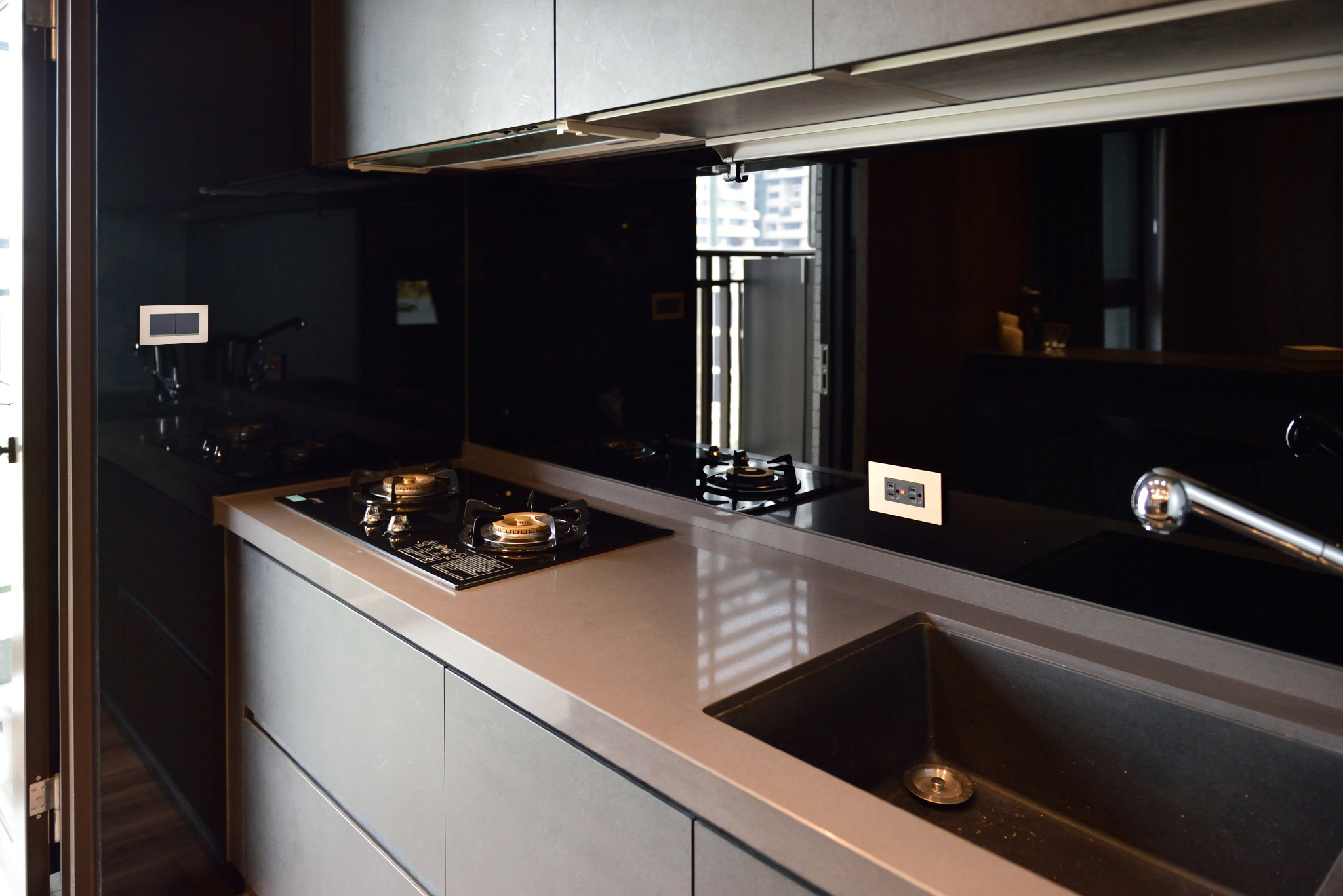 惹雅設計 × 三晰電工｜小坪數，也能優雅