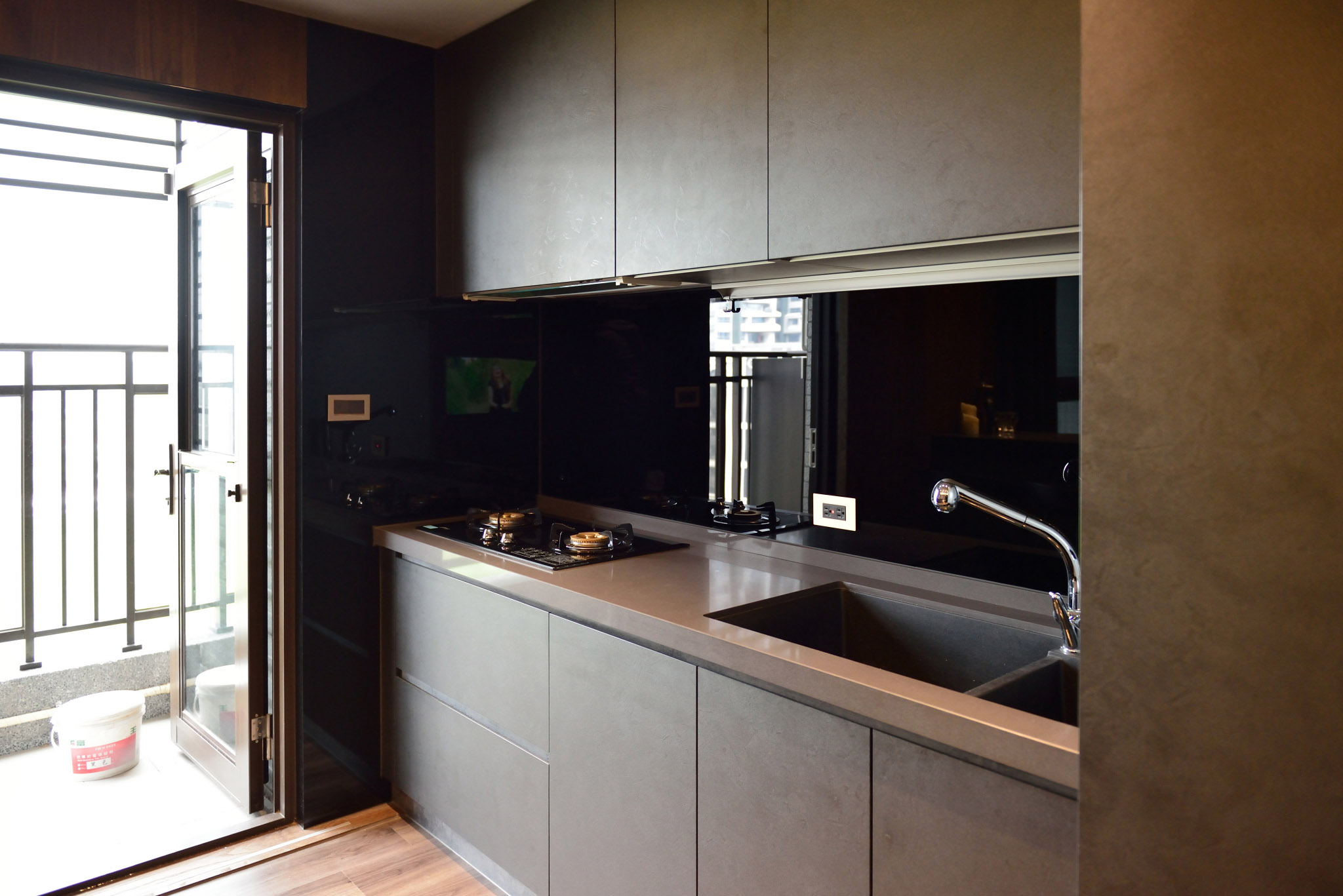 惹雅設計 × 三晰電工｜小坪數，也能優雅