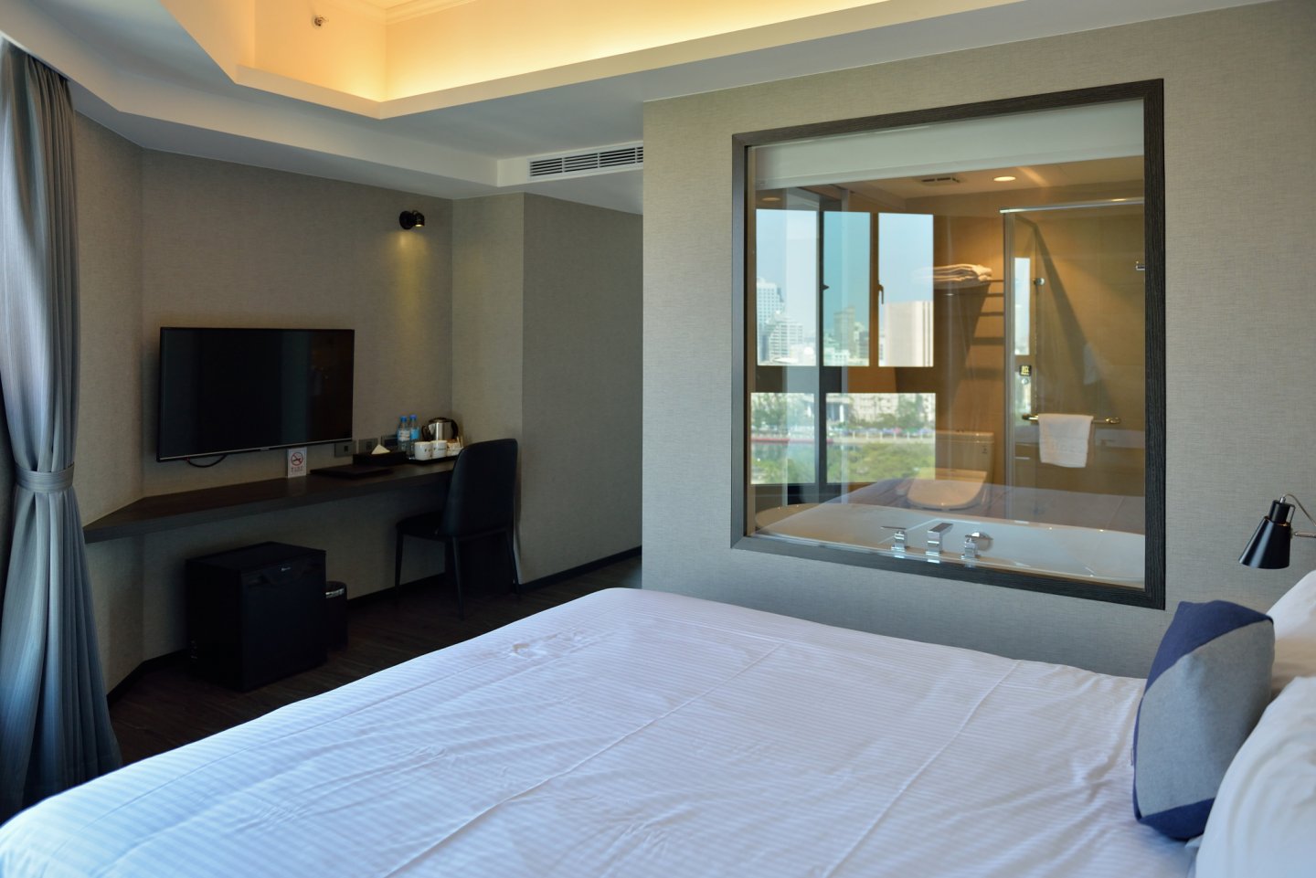 高雄愛河智選假日酒店 × 三晰電工|都會旅人心中的靜謐風景