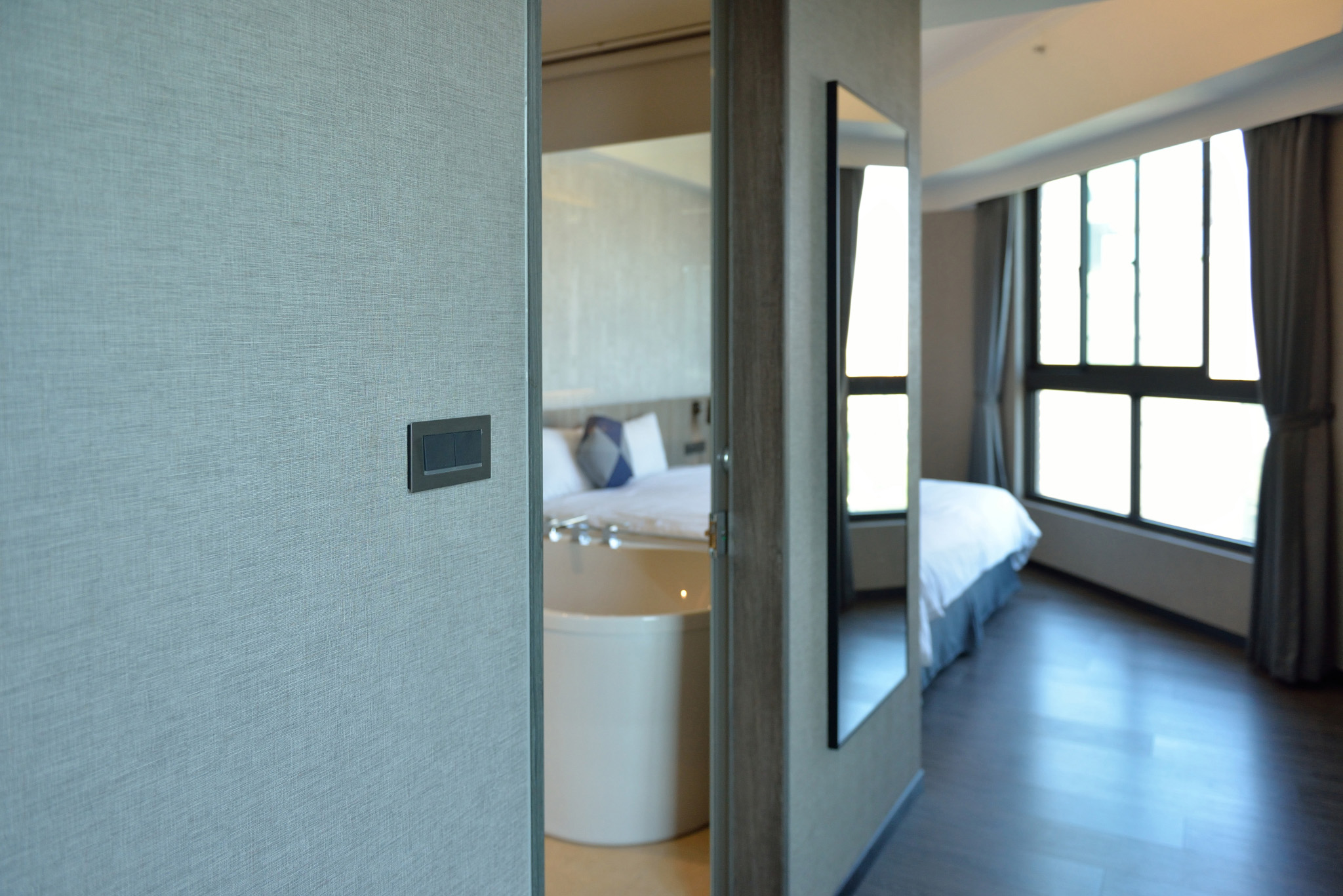 高雄愛河智選假日酒店 × 三晰電工|都會旅人心中的靜謐風景